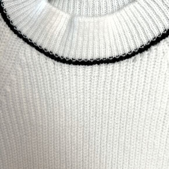 NWT REVOLVE & MINIMALIST lovers COMMENSE white sweater w black piping S - Picture 4 of 10